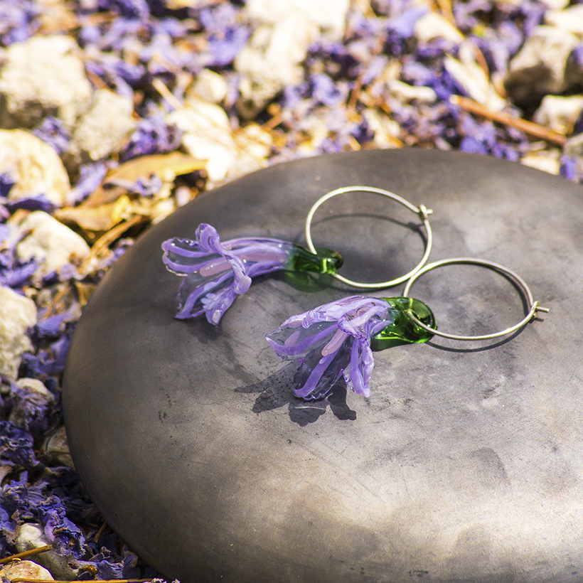 Jacarandas · Flores de vuelo - Imagen 2